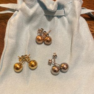 Ball earrings in steel